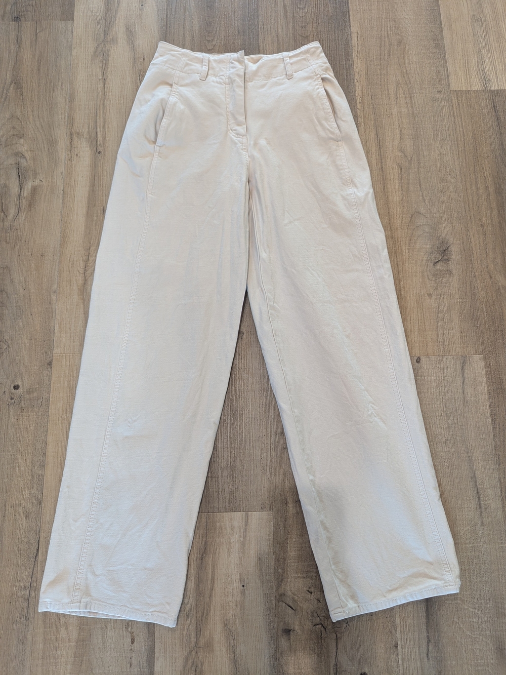 Aritzia Wilfred Free Cream straight leg mid-rise Pants - Picture 2 of 9